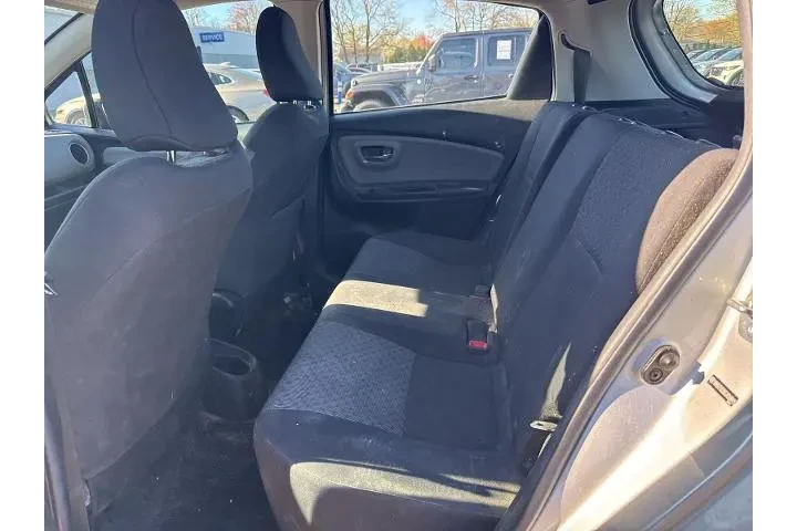 $8995 : Toyota Yaris 2016 SE 4dr Hat image 7