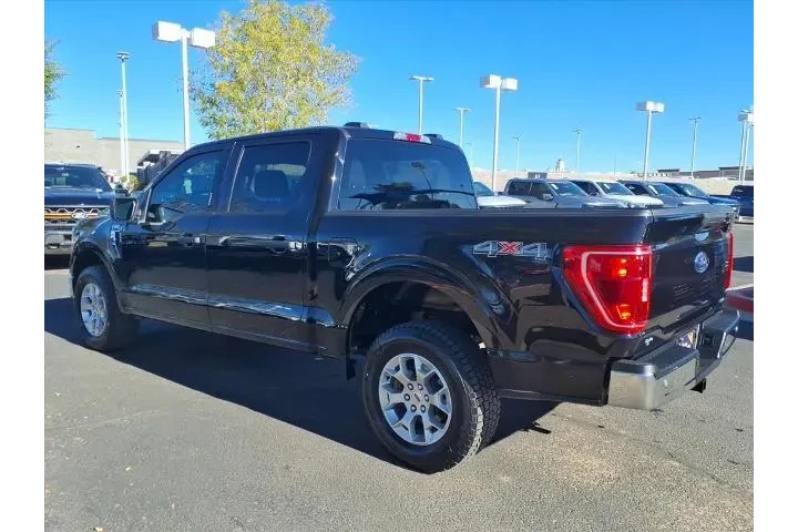 $39957 : Ford F-150 2023 4x4 XLT 4dr image 6