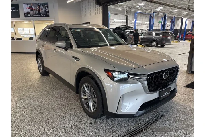 $41295 : 2025 CX-90 PHEV Preferred image 3