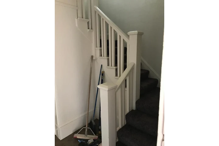 $1250 : 1 bedroom apt image 5
