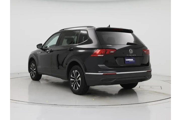 $19998 : Volkswagen Tiguan 2022 S 4dr image 2