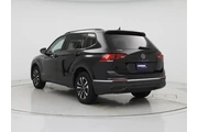 $19998 : Volkswagen Tiguan 2022 S 4dr thumbnail