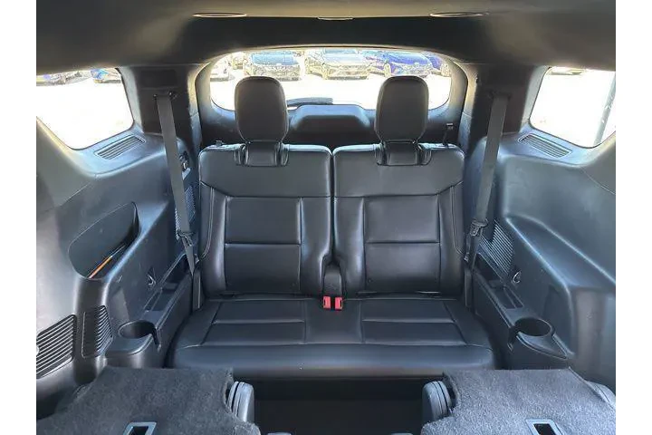 $23998 : Ford Explorer 2020 AWD ST 4d image 6