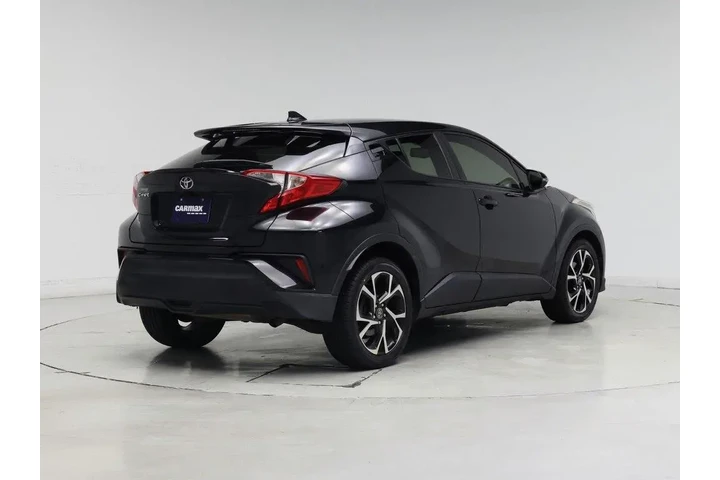 $16998 : Toyota C-HR 2018 XLE 4dr Cro image 8