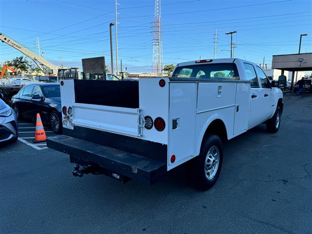 $31995 : 2013 Silverado 2500HD 2WD Cre image 6