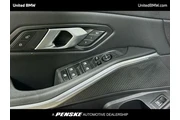 $37995 : BMW 3 Series 2025 330i 4dr S thumbnail