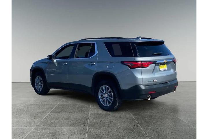 $38895 : Chevrolet Traverse 2023 LT C image 3