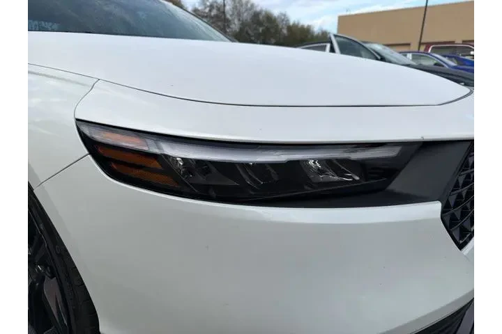 $28367 : Honda Accord Hybrid 2023 Spo image 9