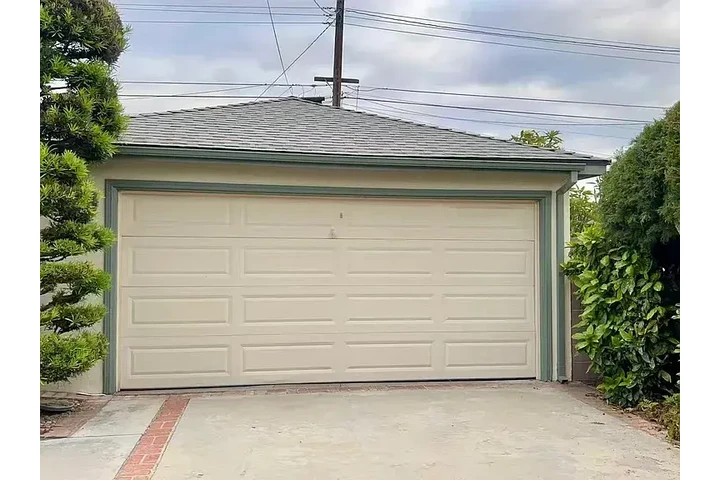 $3000 : BEAUTIFUL 3BED RANCH FOR RENT! image 7