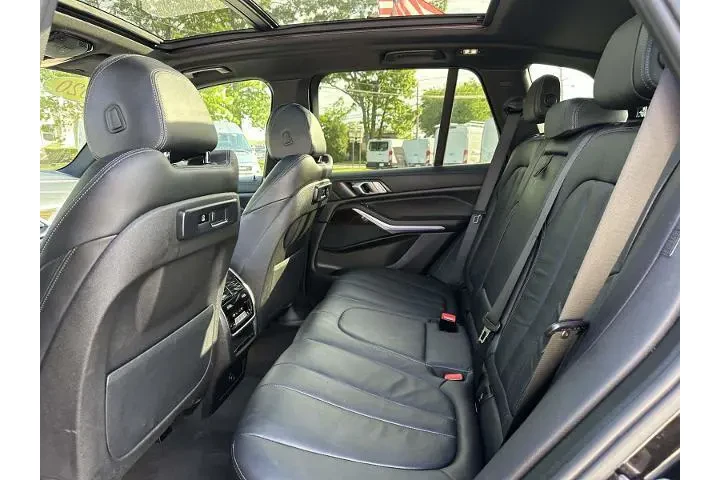 $30983 : BMW X5 2020 AWD xDrive40i 4d image 9