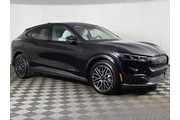 $35393 : Ford Mustang Mach-E 2025 AWD thumbnail