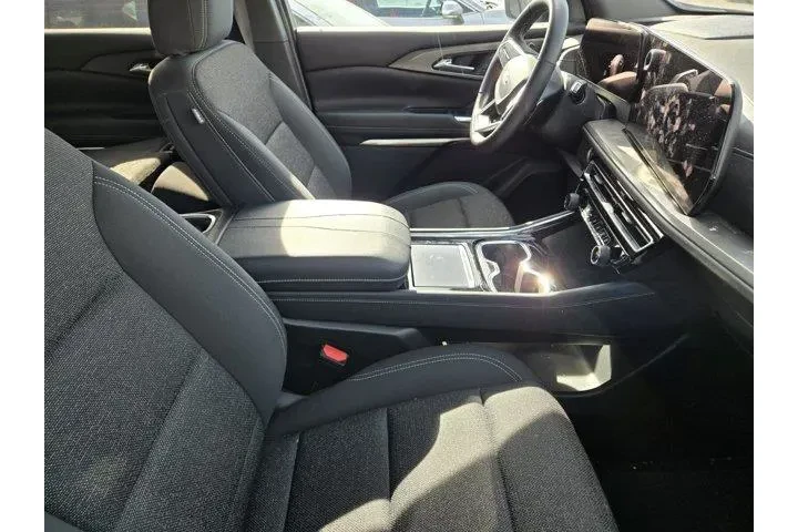 $32991 : Chevrolet Traverse 2024 LS 4 image 3