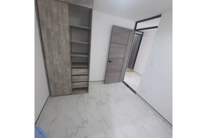 $260 : Apartamentos Edificio Florenci image 5