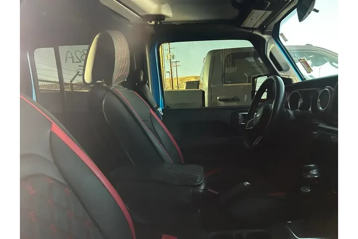 $36487 : Jeep Wrangler Unlimited 2021 image 6