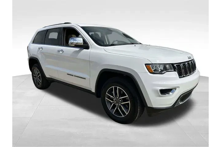 $25985 : Jeep Grand Cherokee 2021 4x4 image 6