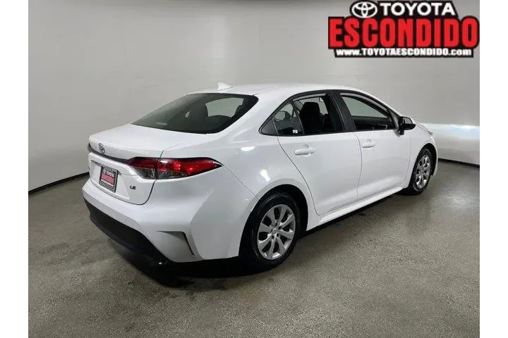 $23995 : Toyota Corolla 2024 LE 4dr S image 3