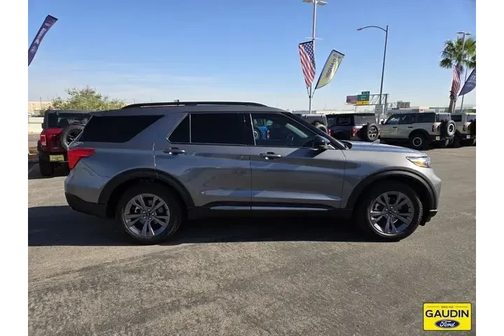 $33900 : Ford Explorer 2024 XLT 4dr S image 8