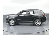 $22995 : Jeep Compass 2024 4x4 Latitu thumbnail