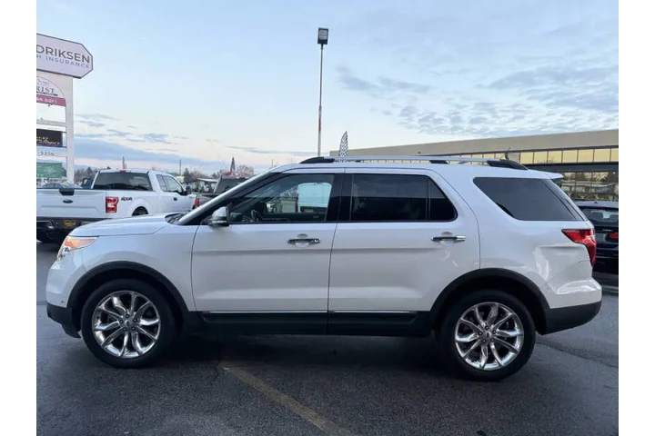 $11750 : 2015 Explorer Limited image 4