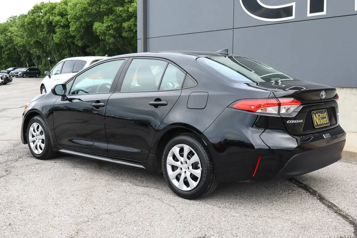 $20787 : 2024 Corolla LE CVT image 6