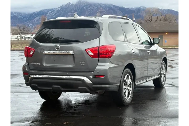 $12900 : 2020 Pathfinder SV image 5