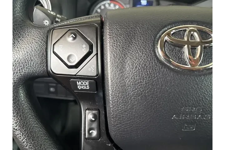 $26689 : Toyota Tacoma 2023 4x2 SR 4d image 10