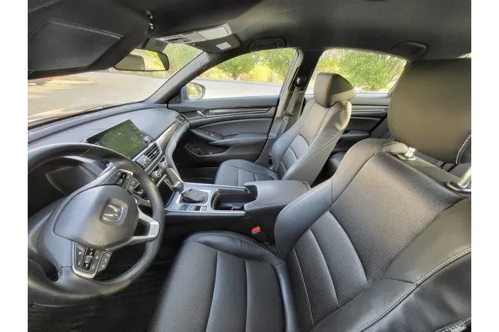 $19491 : Honda Accord 2018 Sport 4dr image 10