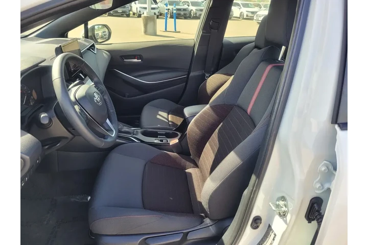 $27868 : Toyota Corolla Hybrid 2024 S image 10