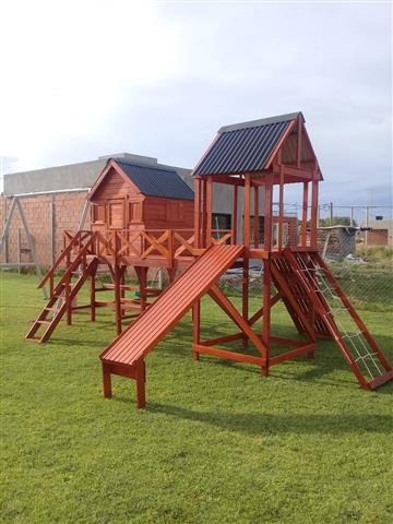 $300000 : casitas para niños de madera image 5