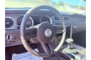 $7599 : Ford Mustang thumbnail