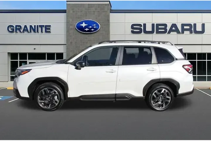 $34798 : Subaru Forester 2025 AWD Lim image 10