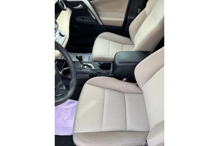 $14999 : 2015 RAV4 XLE image 6