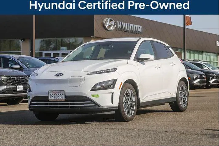 $17991 : Hyundai KONA Electric 2023 S image 1