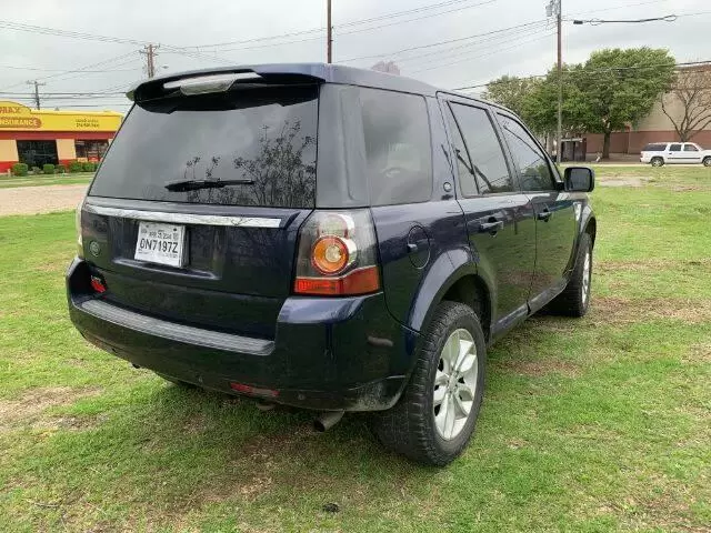 $12995 : 2015 Land Rover LR2 image 4