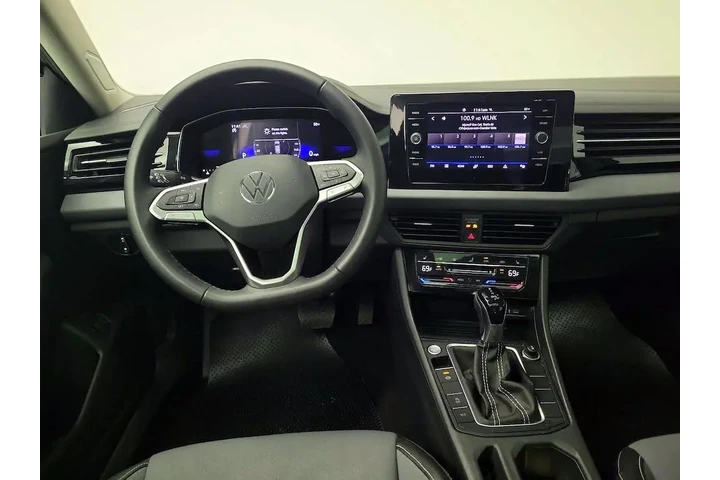 $23998 : Volkswagen Jetta 2025 SE 4dr image 10