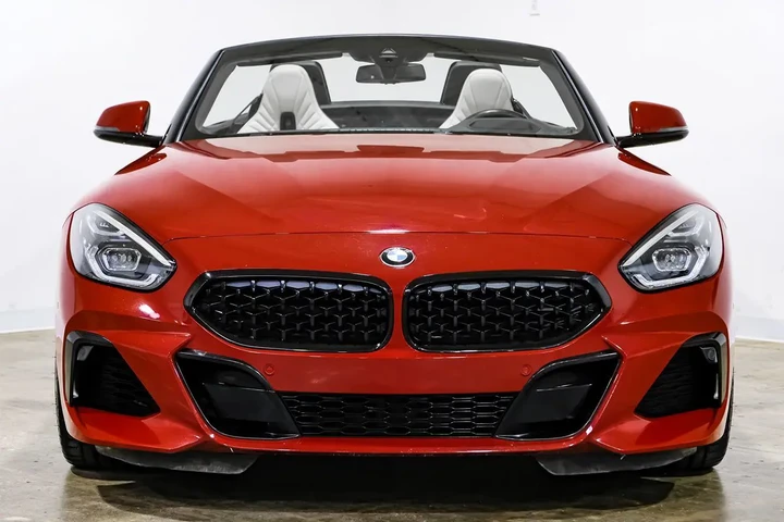 $31990 : 2019 Z4 sDrive30i image 6