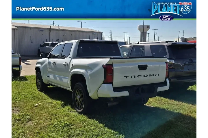 $35213 : Toyota Tacoma 2025 4x2 SR5 4 image 6