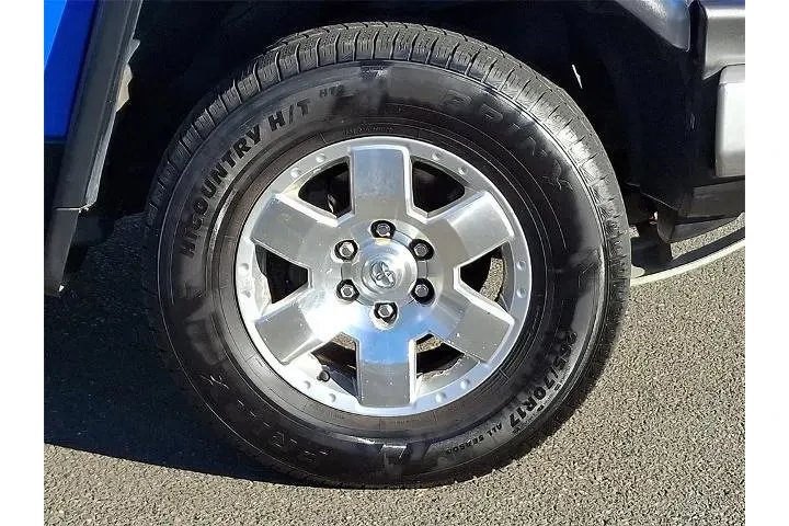 $19890 : Toyota FJ Cruiser 2007 4dr S image 8