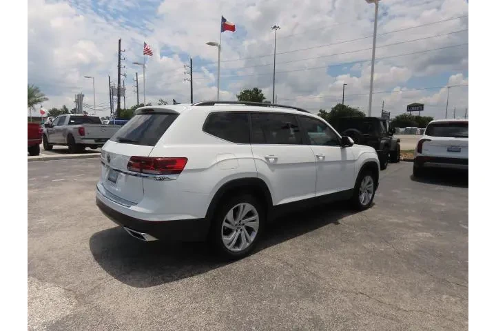 $27999 : Volkswagen Atlas 2023 SE 4dr image 9