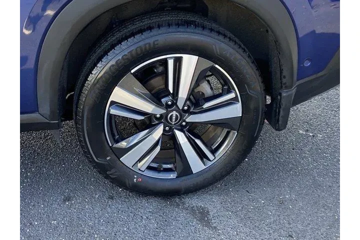 $23662 : Nissan Rogue 2023 AWD Platin image 10