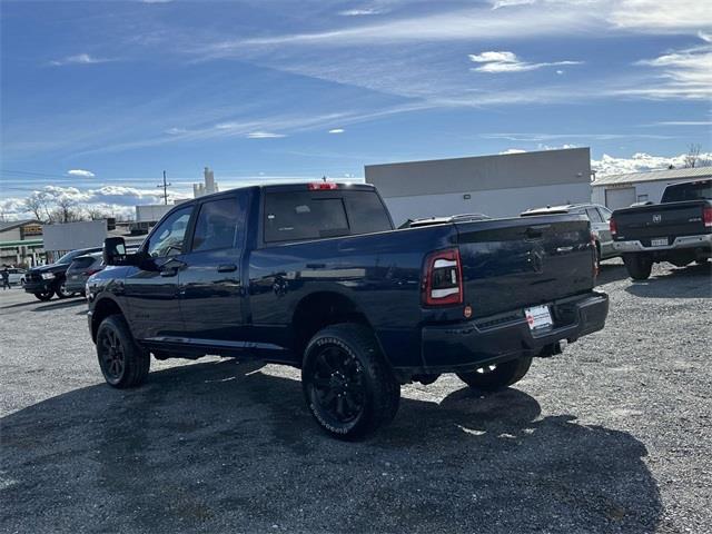 $77154 : NEW 2024 3500 LAIE CREW CAB 4 image 3