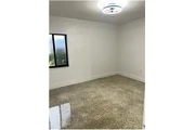 $1350 : Rental property with 1 bedro thumbnail