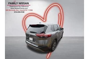 $22977 : Nissan Rogue 2023 AWD SV 4dr thumbnail