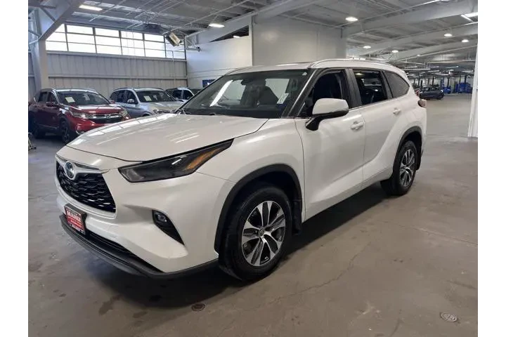 $33437 : Toyota Highlander 2023 AWD X image 7