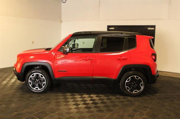 $14500 : 2016 Renegade Trailhawk image 9