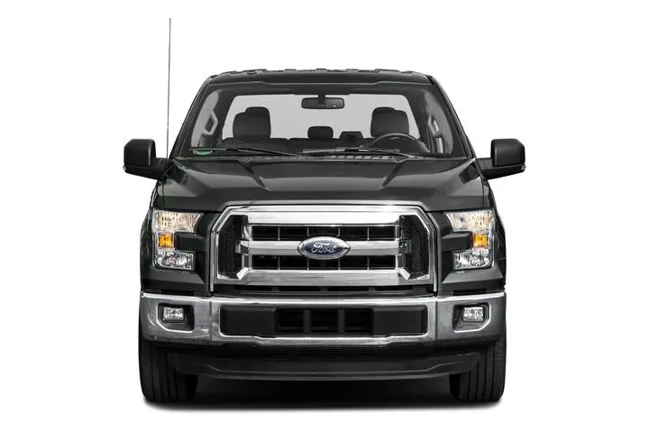 $23691 : Ford F-150 2017 4x4 XLT 4dr image 4