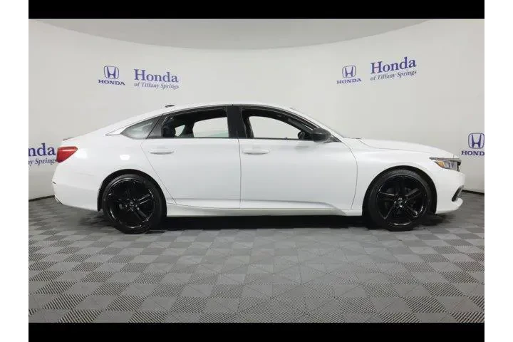 $22375 : Honda Accord 2022 Sport 4dr image 8