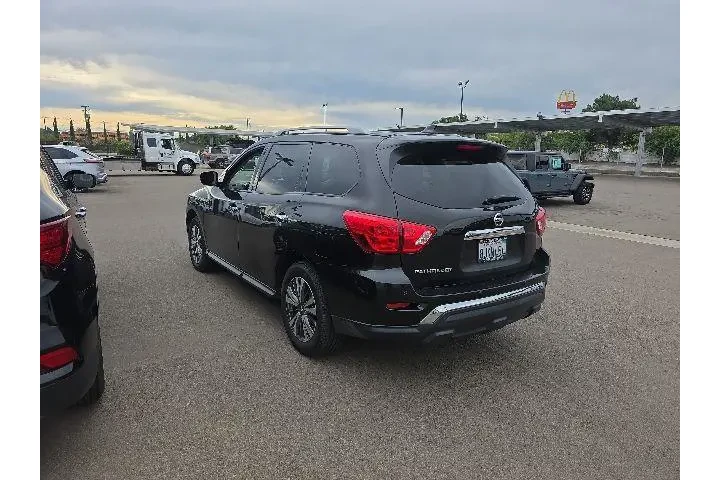 $11900 : Nissan Pathfinder 2019 S 4dr image 4