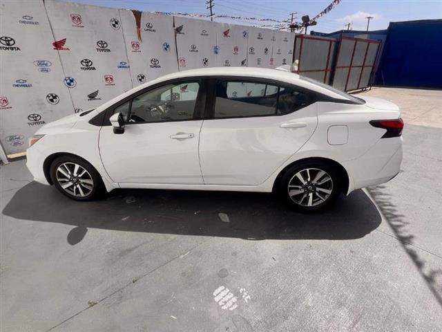 $13995 : Used 2020 Versa SV CVT for sa image 6