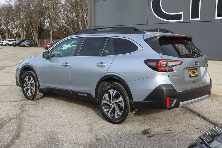 $20988 : 2021 Outback Limited CVT image 6